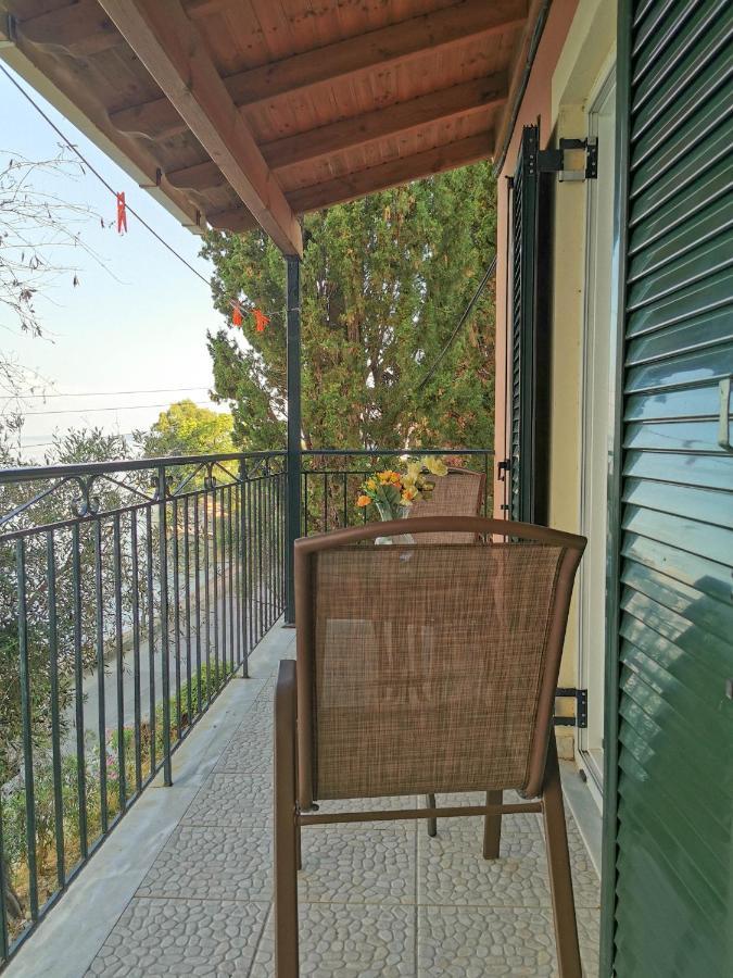 Marina Daire Perama  Dış mekan fotoğraf
